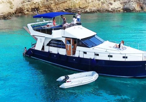 Yachts 