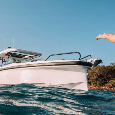 Yacht charter in Athens in crystal clear waters near Sounio
